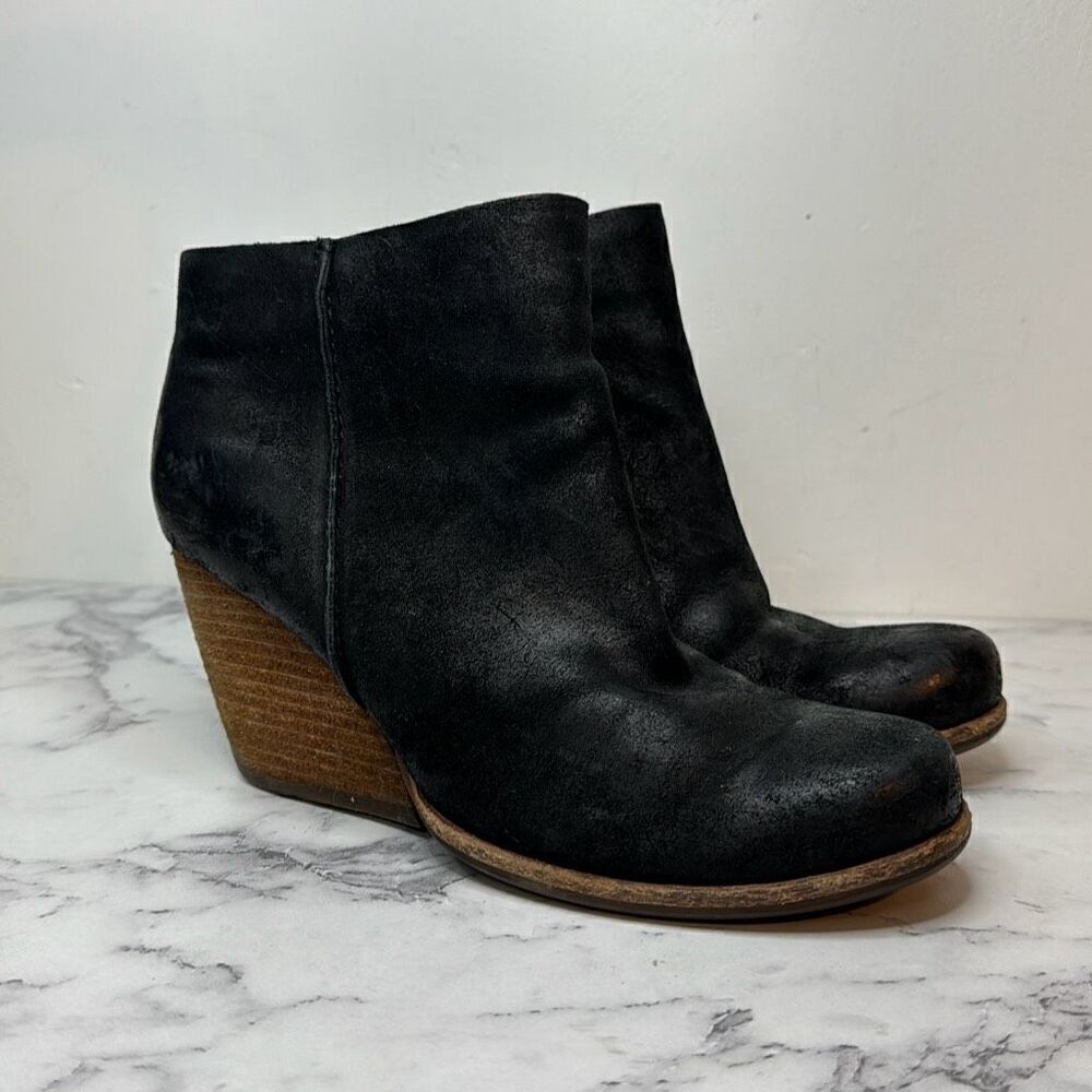 Kork Ease Black Natalya Heeled Bootie 6.5